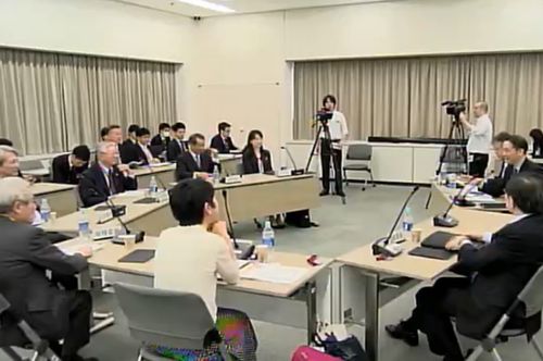 エネルギー情勢懇談会の最終回、原発依存度低減をめぐる議論