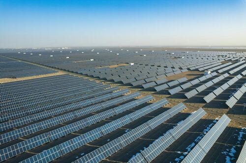 ソーラー発電をめぐる世界のビックニュースより